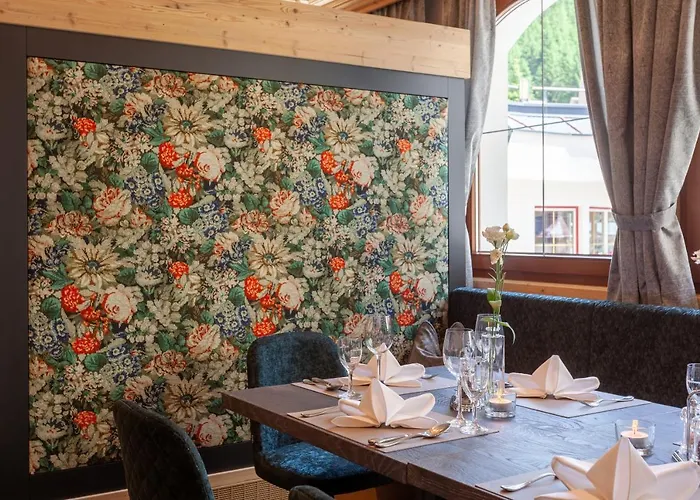 Platzer Superior Отель